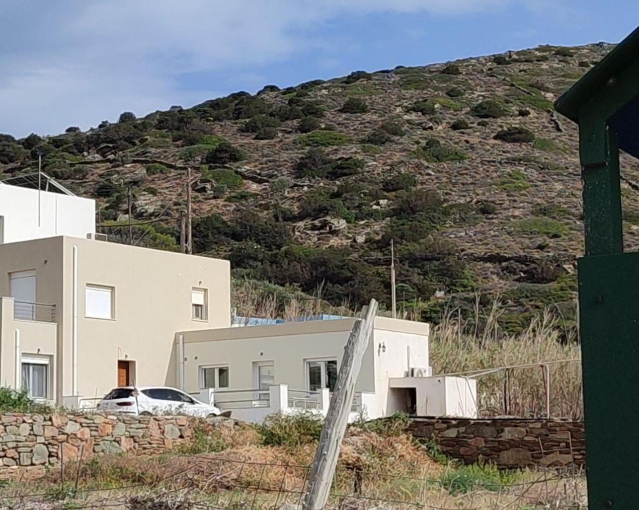 White Lotus Seaside Studio Kini Exterior photo
