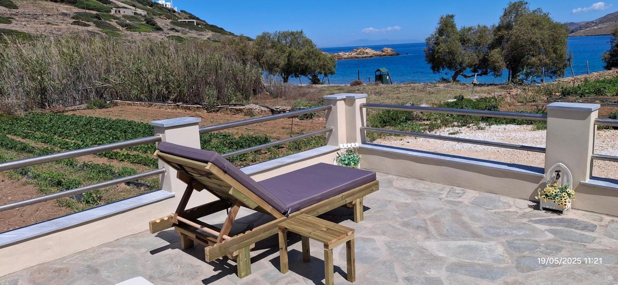 White Lotus Seaside Studio Kini Exterior photo